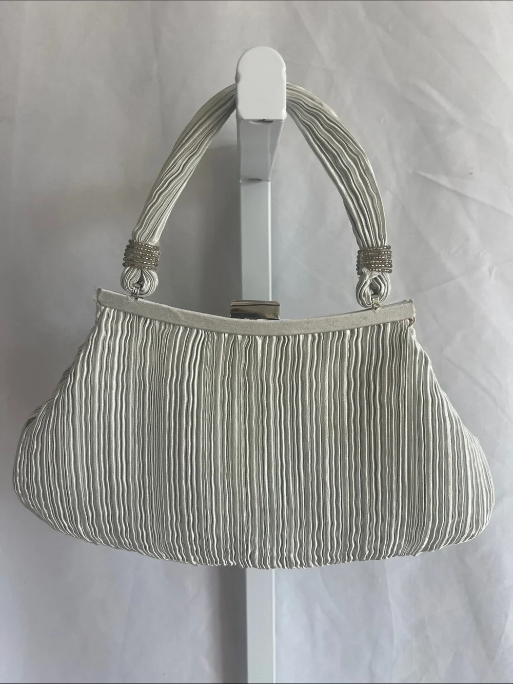 La Regale chic ivory